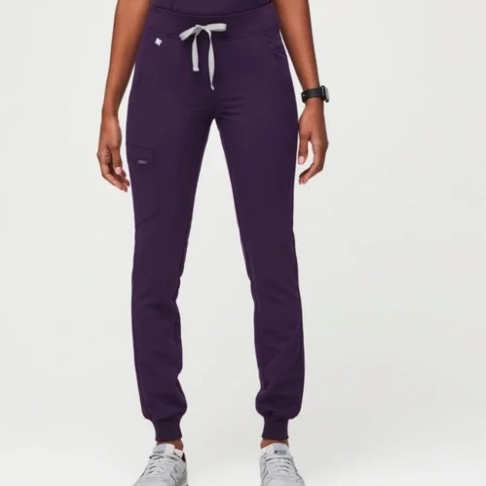 Figs - plum joggers